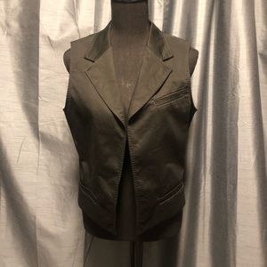 🎉3/$15🎉 Chico’s Vest